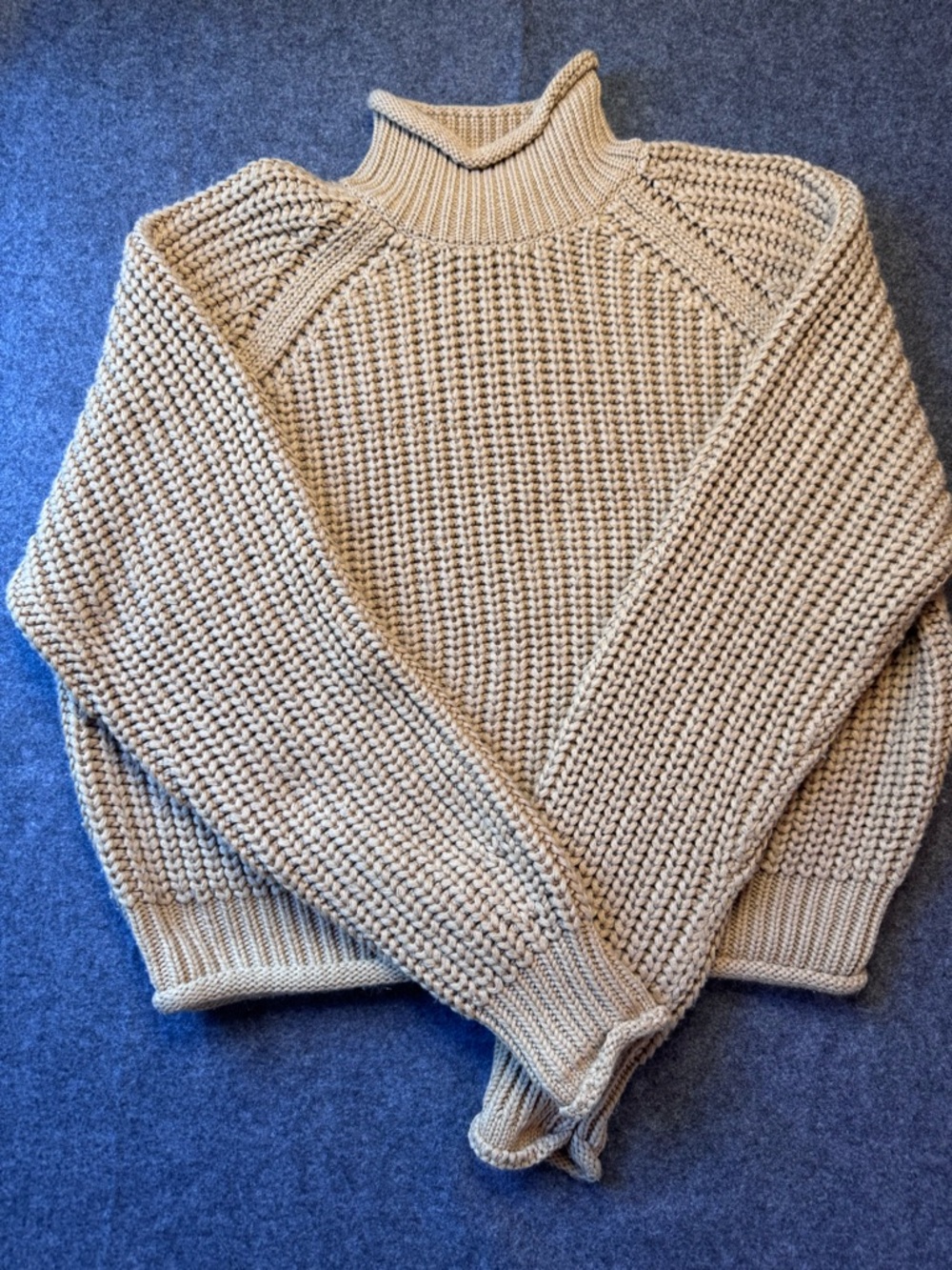 Na-Kd Roll Neck Chunky Sweater in Camel